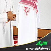 أحكام سترة المصلي والمرور بين يديه