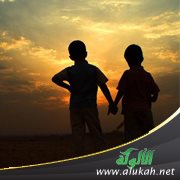 مظلة الصداقة المثقوبة والصندوق المظلم!