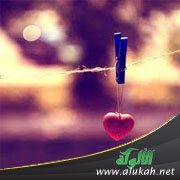 تعلق بي ولم يطلبني للزواج