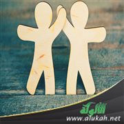 حدث رجوتك يا صديقي (قصيدة)