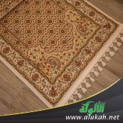 زوجي مقصر في صلاته ويفعل المحرمات