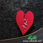 والده يرفض زواجنا
