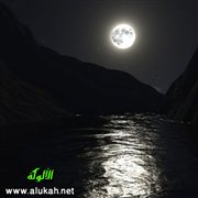 الفجر المظلم