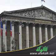 انزعاج برلماني فرنسي من مطالب المسلمين الدينية