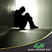أصبحت انطوائية وقليلة الكلام
